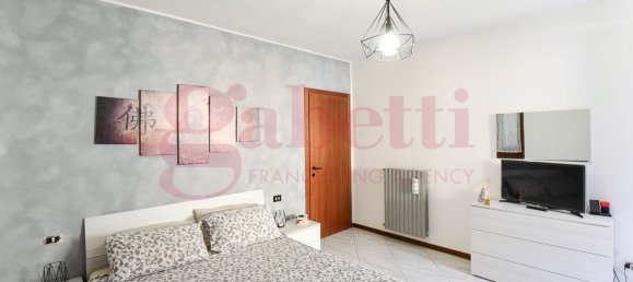 4 bedrooms House in Cabiate, Italy No. 362311 17