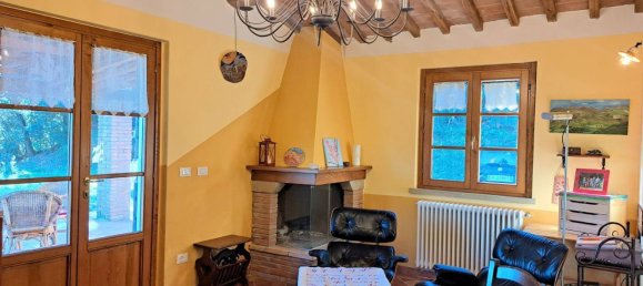 3 rooms House in Pomarance, Italy No. 146520 7