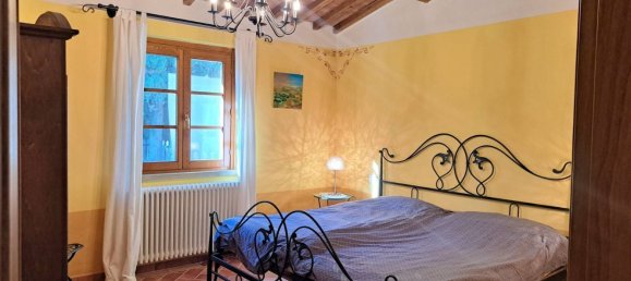 3 rooms House in Pomarance, Italy No. 146520 9