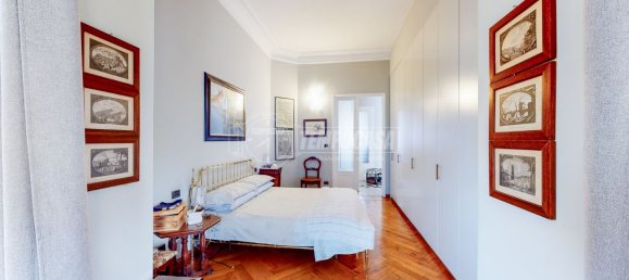 4 bedrooms Apartment in Turin, Italy No. 43550 29
