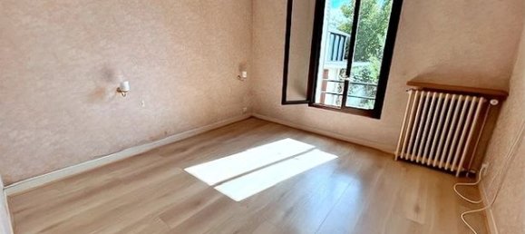 3 Schlafzimmer Haus in Aulnay-sous-Bois, France, Nr. 354711 6