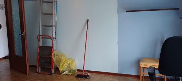 Дом с 5 комнатами в Борголаведзаро, Италия № 122988 12