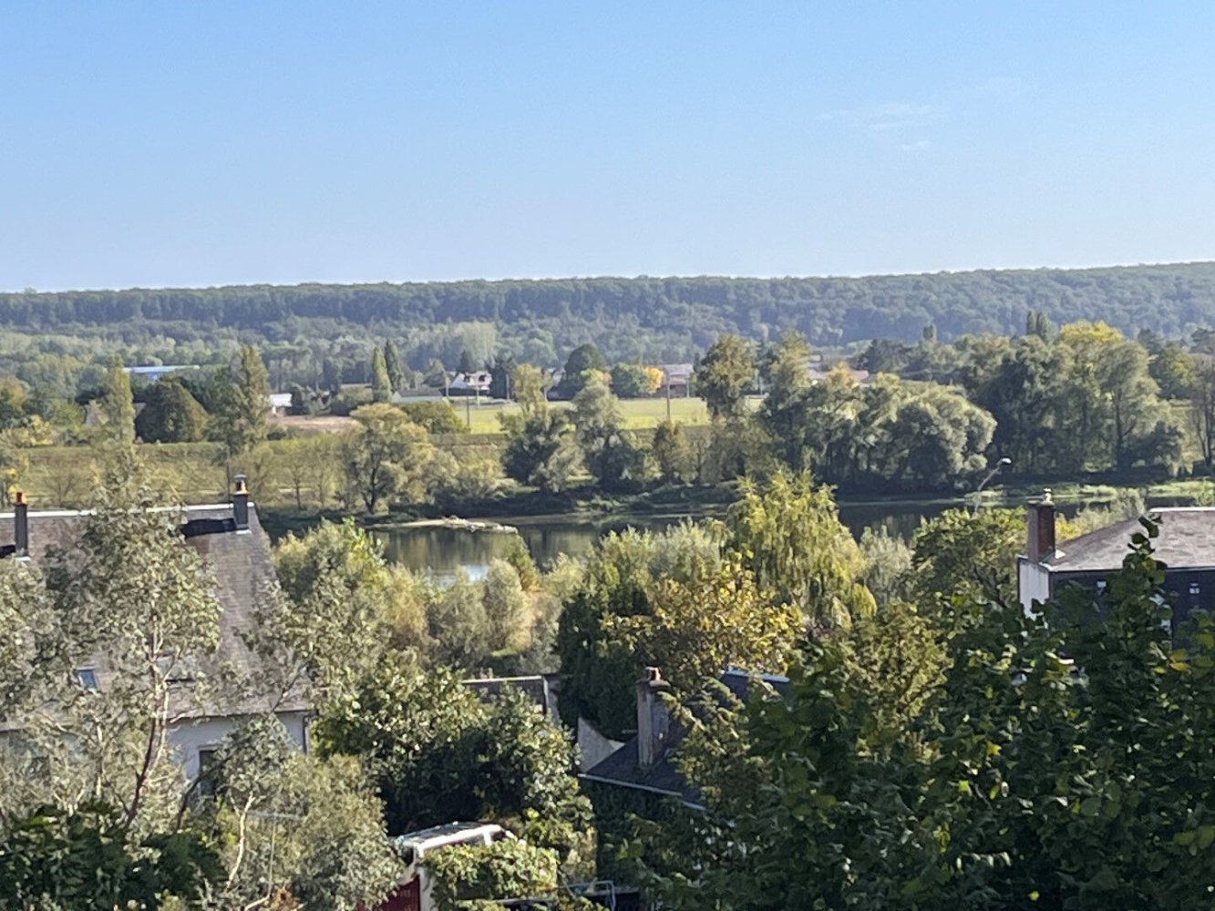 Casa de 5 dormitorios en Blois, France No. 91016