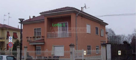 4 Schlafzimmer Wohnung in Valenza, Italy, Nr. 381488 7