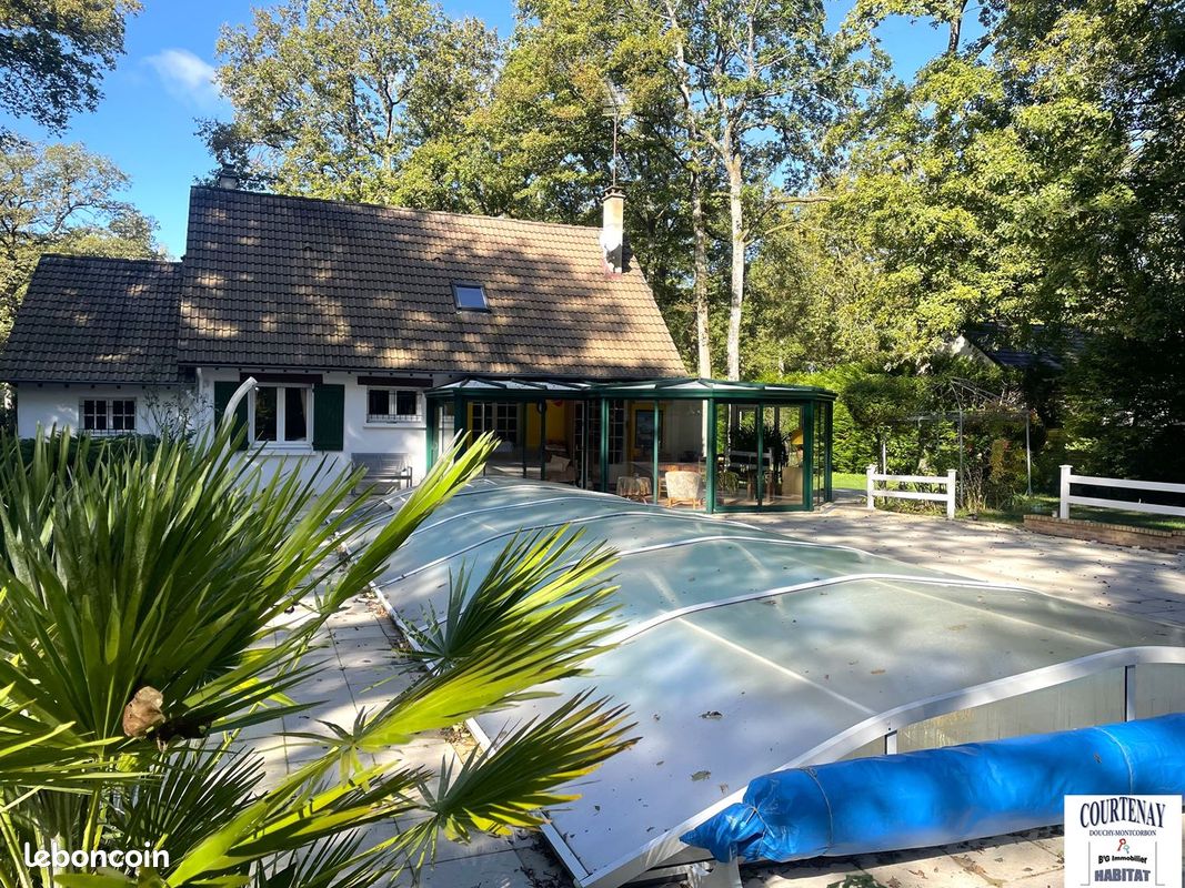 4 Schlafzimmer Haus in Saint-Hilaire-les-Andresis, France, Nr. 252989