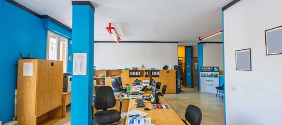 6 rooms Apartment in Ponte San Pietro, Italy No. 289131 5