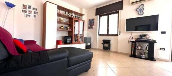 Apartamento de 3 habitaciónes en Naples, Italy No. 268062 13