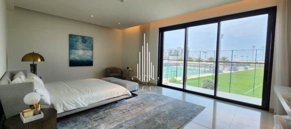 5 bedrooms Villa in Saadiyat Island, UAE No. 52670 8
