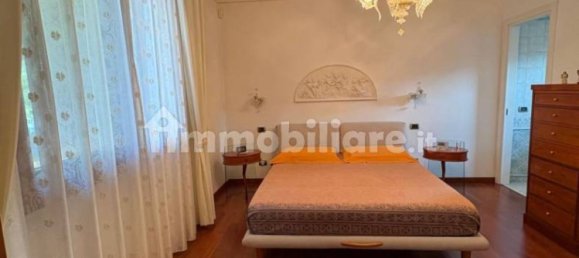 3 bedrooms Villa in Venice, Italy No. 274236 8