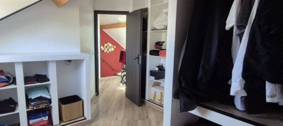 Дом с 2 спальнями в Сен-э-Марн, Франция № 328062 4