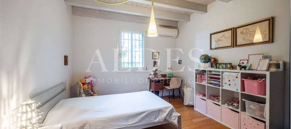 5 bedrooms Villa in Modena, Italy No. 267228 13