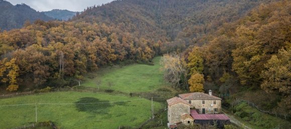 4 bedrooms House in Scarperia e San Piero, Italy No. 167052 45