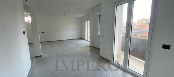 2 Schlafzimmer Villa in Vallecrosia, Italy, Nr. 117474 4