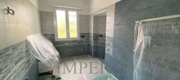 2 Schlafzimmer Villa in Vallecrosia, Italy, Nr. 117474 12