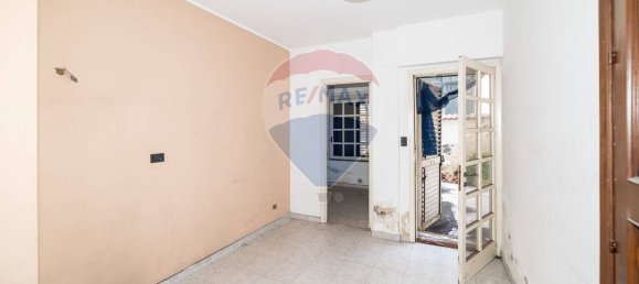 Casa de 7 divisões em Aci Castello, Italy N.º 74518 13