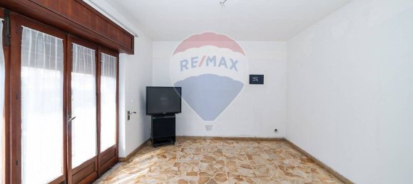 Casa de 7 divisões em Aci Castello, Italy N.º 74518 37