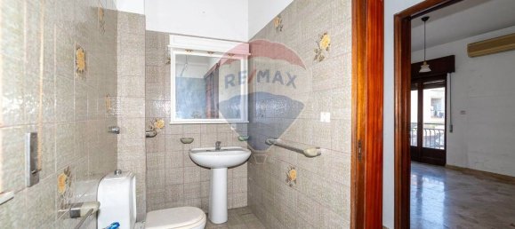 Casa de 7 divisões em Aci Castello, Italy N.º 74518 45