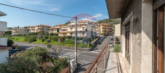 Casa de 7 divisões em Aci Castello, Italy N.º 74518 34