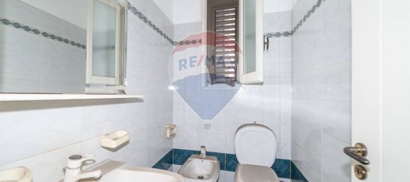 Casa de 7 divisões em Aci Castello, Italy N.º 74518 19