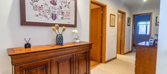 3 bedrooms House in Montenegro, Portugal No. 98945 17