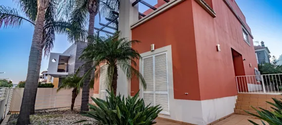 3 bedrooms House in Montenegro, Portugal No. 98945 3