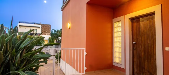 3 bedrooms House in Montenegro, Portugal No. 98945 2