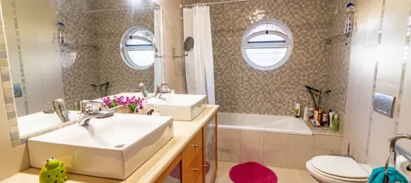 3 bedrooms House in Montenegro, Portugal No. 98945 25