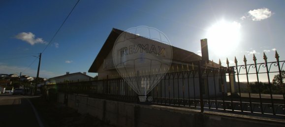 5 غرف نوم منزل في Maiorga, Portugal رقم 256332 6