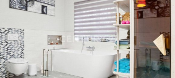 6 rooms House in Oberhavel, Germany No. 15390 13