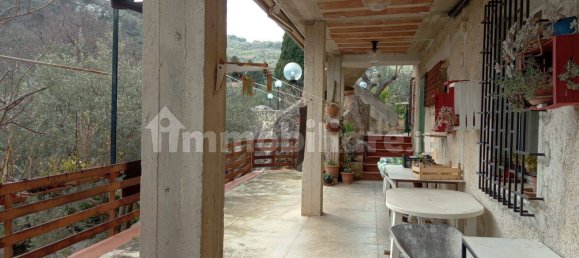 6 bedrooms Villa in Monreale, Italy No. 210423 9