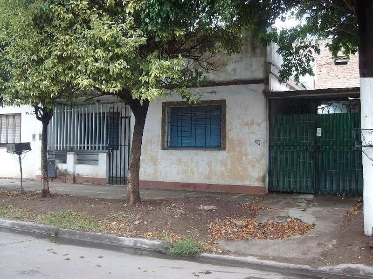 2 Schlafzimmer Haus in Tres de Febrero, Argentina, Nr. 58695