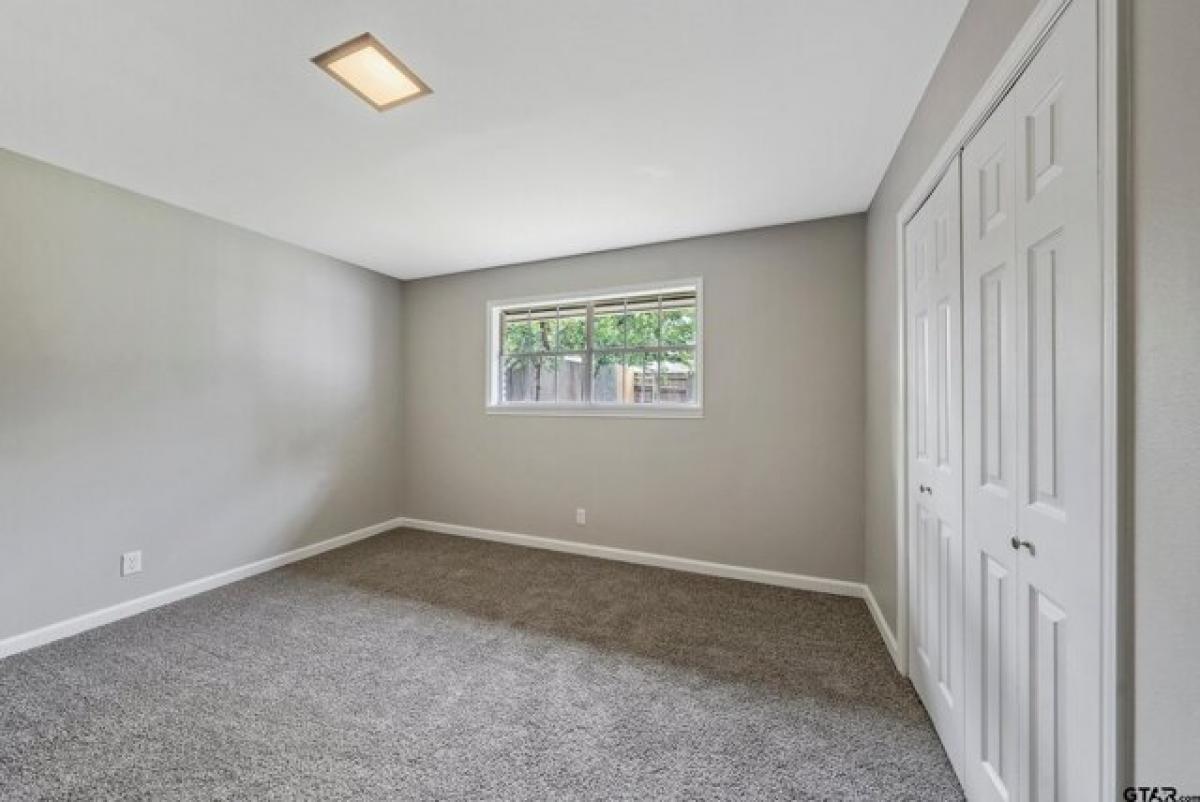 4 bedrooms House in Tyler, USA No. 404218