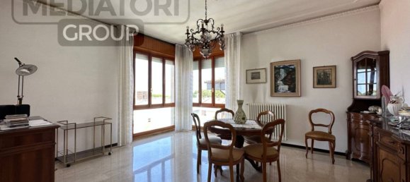 Ático de 3 dormitorios en Ancona, Italy No. 225210 8