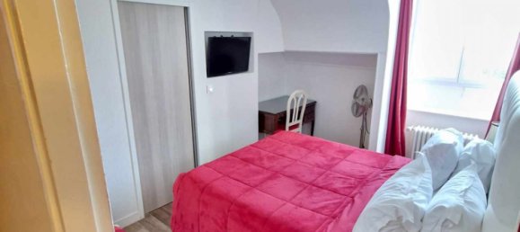 415m² Building in Sully-sur-Loire, France No. 215091 13