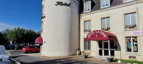 415m² Building in Sully-sur-Loire, France No. 215091 3