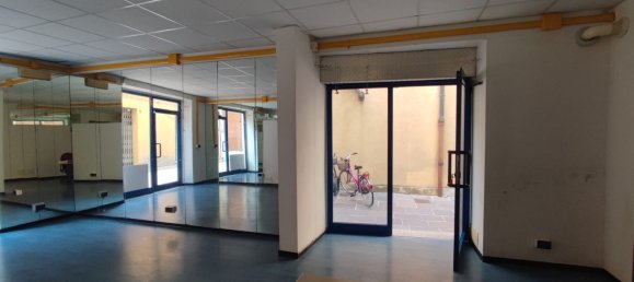 42m² Commercial property in Bondeno, Italy No. 133929 8