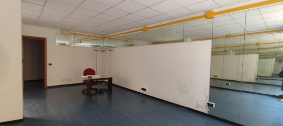 42m² Commercial property in Bondeno, Italy No. 133929 11