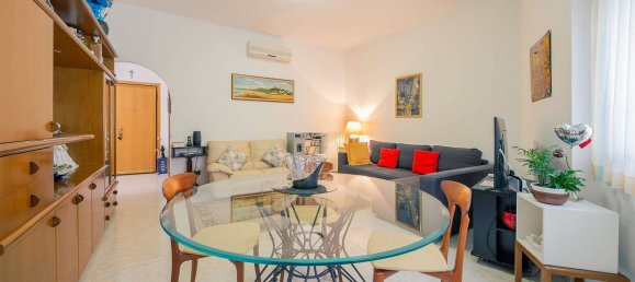 Apartamento de 3 habitaciónes en Pioltello, Italy No. 51375 3