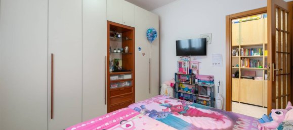 Apartamento de 3 habitaciónes en Pioltello, Italy No. 51375 10