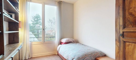 4 bedrooms Apartment in Versailles, France No. 174175 12