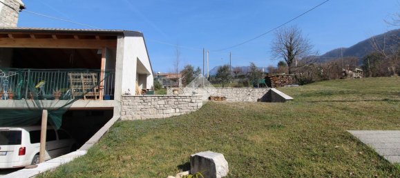 Дом с 8 комнатами в Витторио Венето, Италия № 155510 25