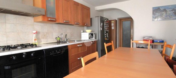 Дом с 8 комнатами в Витторио Венето, Италия № 155510 4