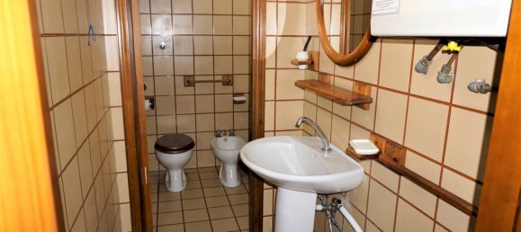 1غرفة عقار تجاري في Grottammare, Italy رقم 75660 8