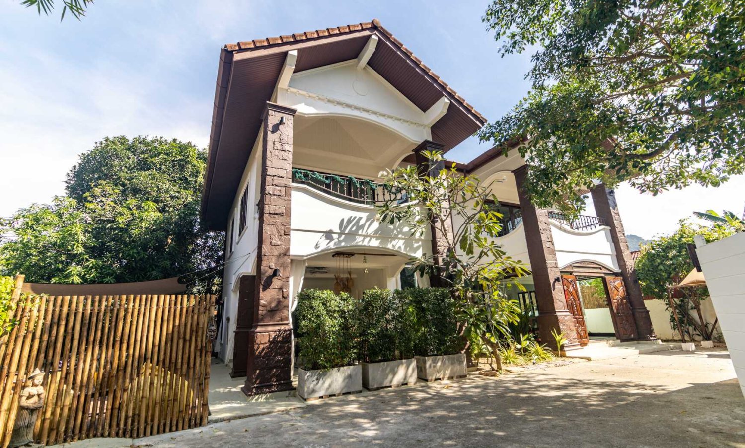 4 Schlafzimmer Villa in Pattaya, Thailand, Nr. 83403