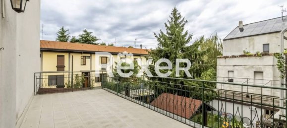 2 bedrooms Apartment in Cormano, Italy No. 297242 24