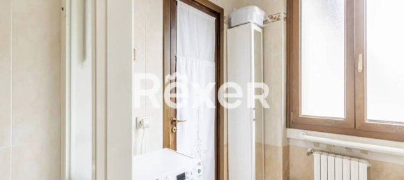 2 bedrooms Apartment in Cormano, Italy No. 297242 20