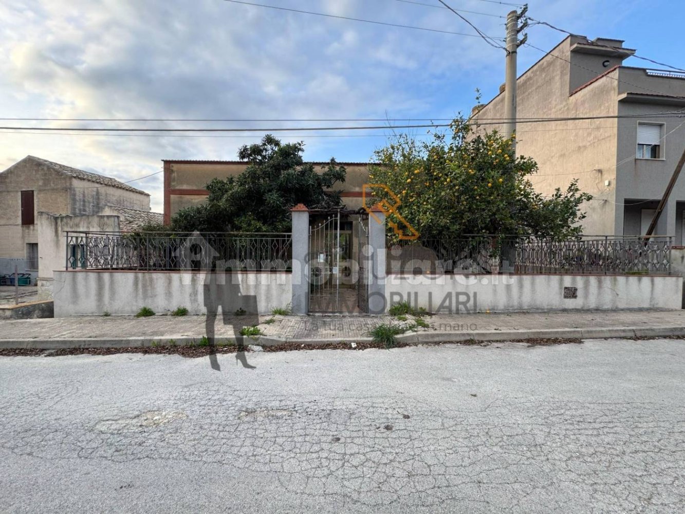 3 bedrooms Apartment in Paceco, Italy No. 213627