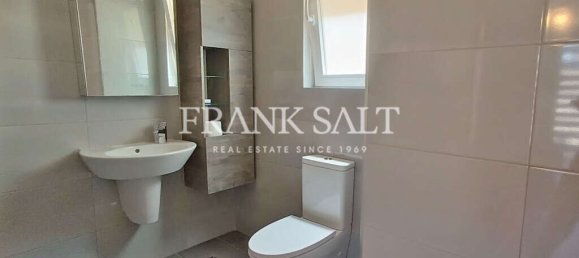 2 bedrooms Apartment in Zurrieq, Malta No. 7672 8