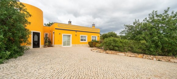 3 bedrooms House in Faro, Portugal No. 123861 4