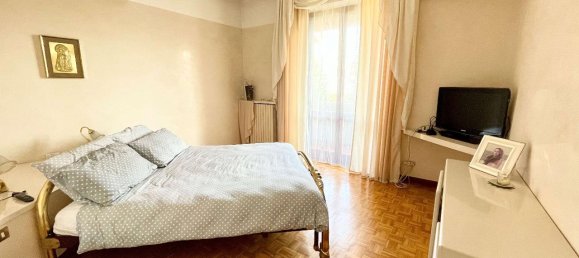 4 rooms House in Seveso, Italy No. 15072 11